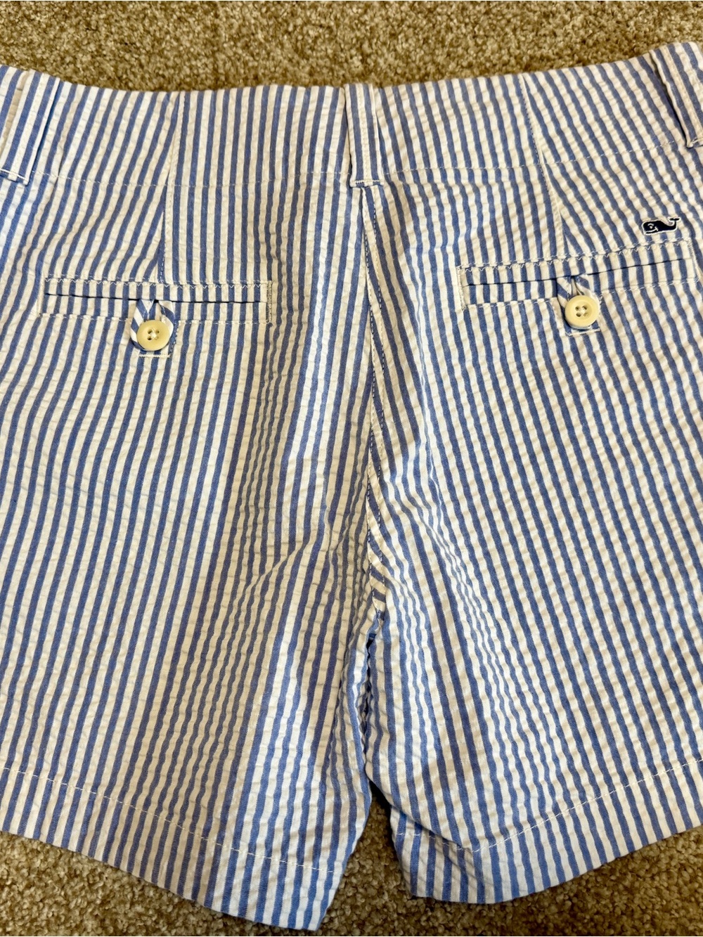 Vineyard Vines 5” Blue and White Striped Seersucker Shorts. Sz 6 - Picture 3 of 3